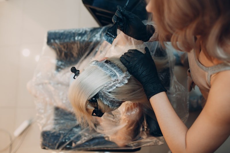 Coloração de cabelo profissional — Studio B salão Itaipu Niterói